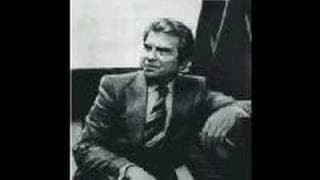 Emil Gilels plays Scarlatti Sonata In F Minor L118